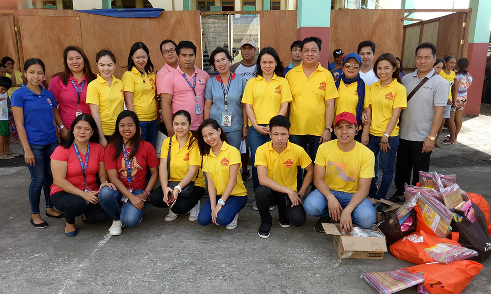 social responsibility_0000_Community Service (5)